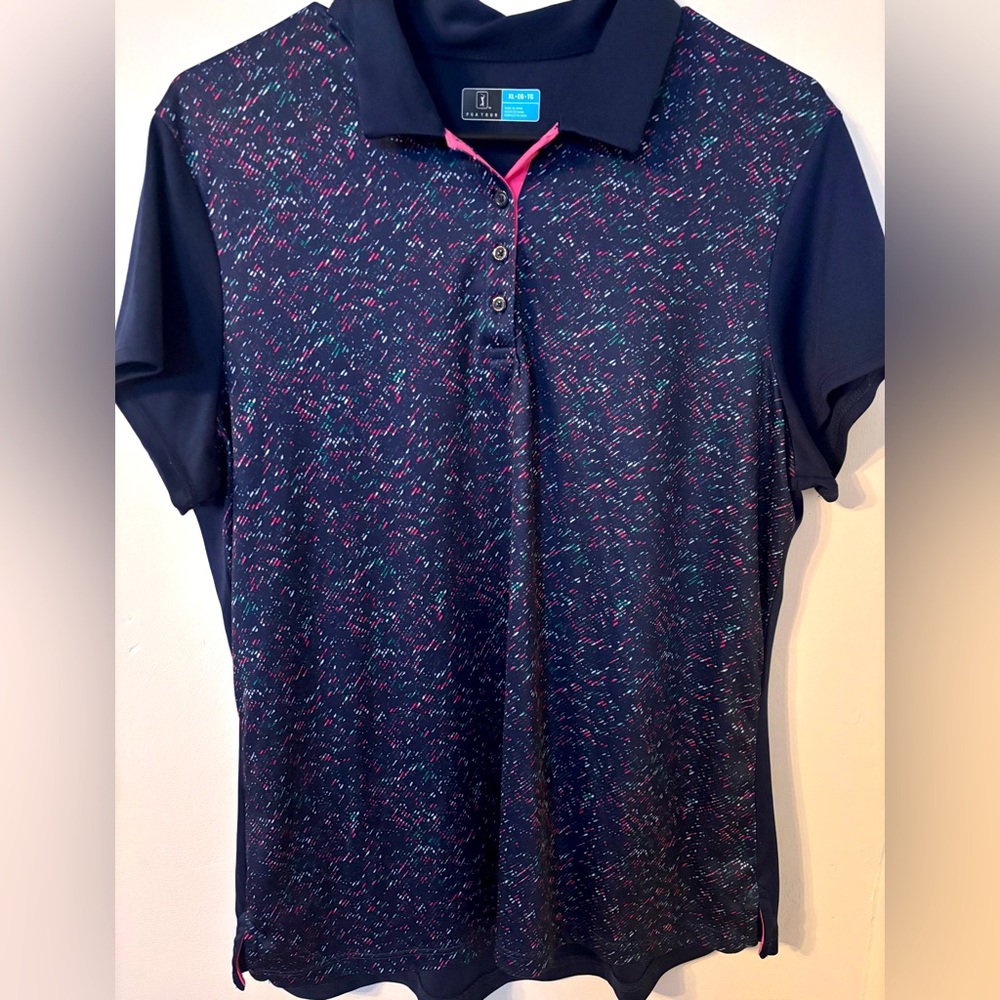 PGA Tour, XL, navy blue back and arms with pink, green, white diagonal specks.